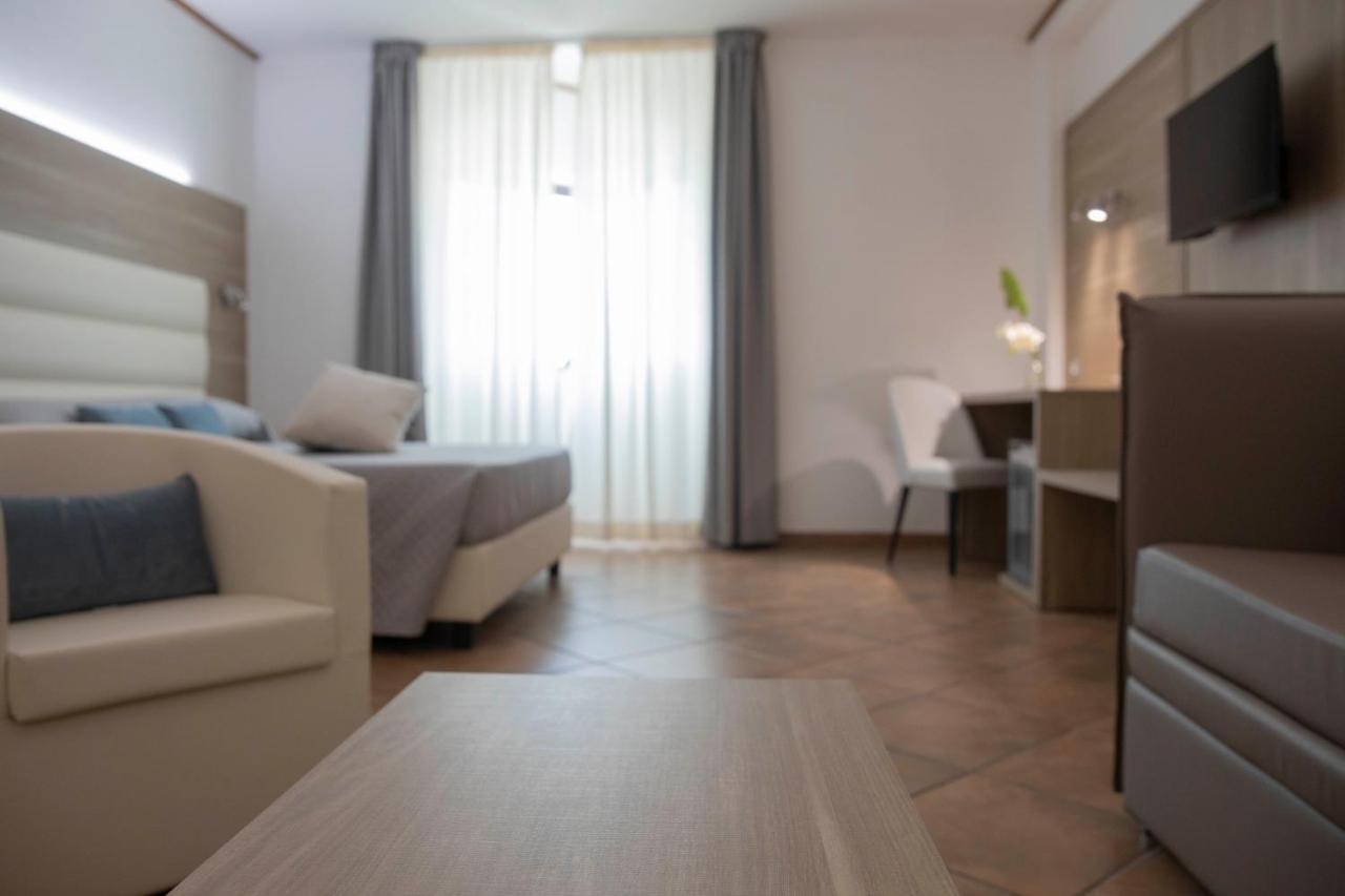 Pegasus Hotel Sassari Zewnętrze zdjęcie